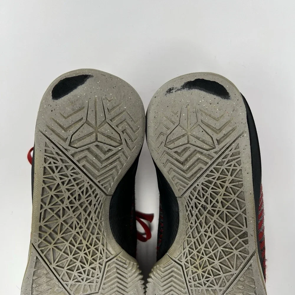 Nike please view